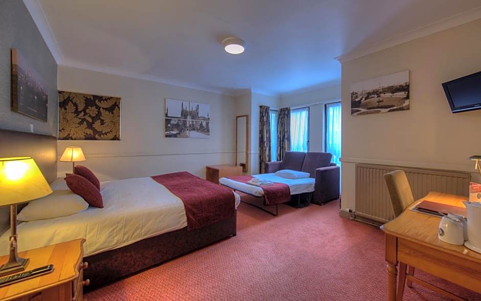 Old Mill by Chef & Brewer Collection