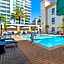 Hampton Inn By Hilton & Suites St. Petersburg/Downtown
