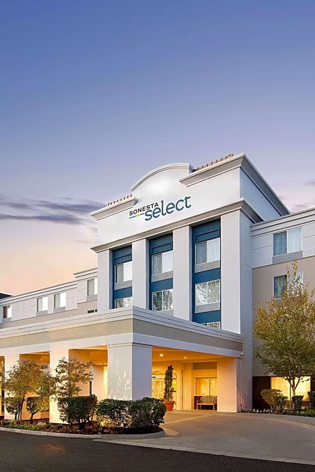 Sonesta Select Seattle Renton Suites