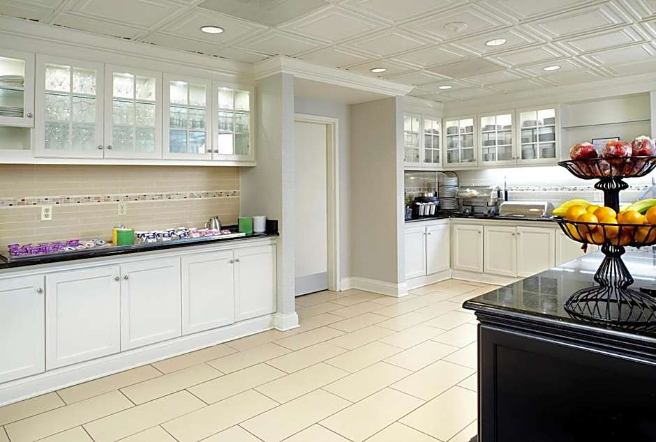 Homewood Suites Charlotte Airport Hotel – Charlotte, NC