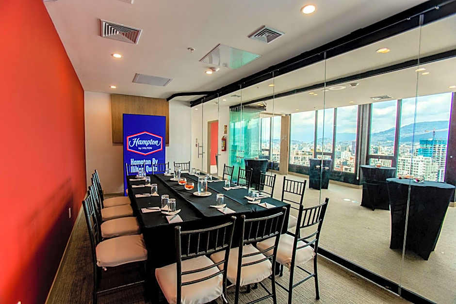 Hampton by Hilton Quito La Carolina Park