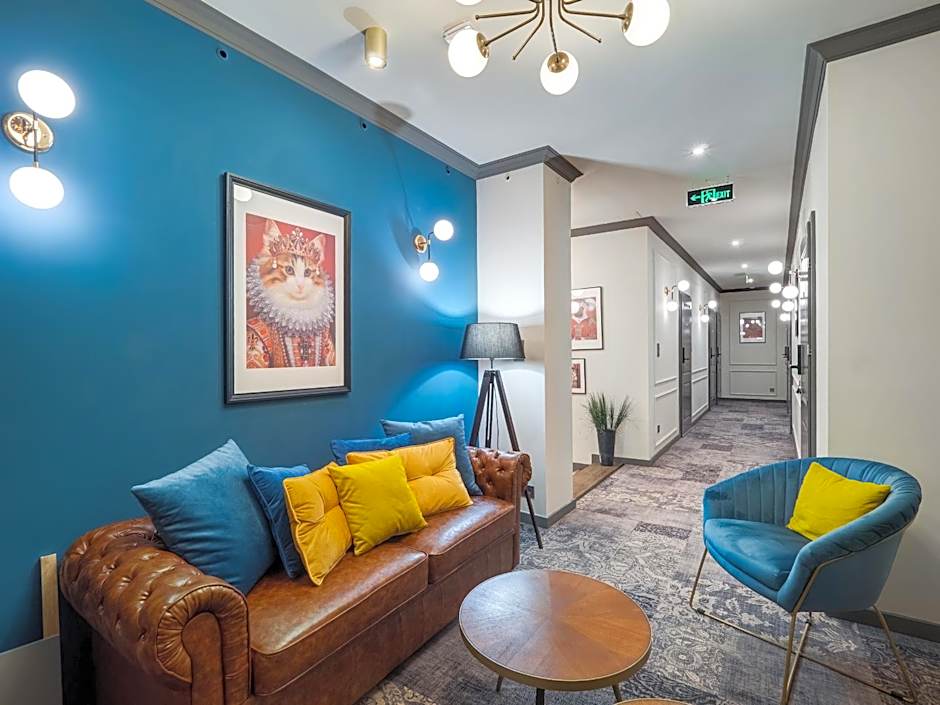 A22 Boutique Suites