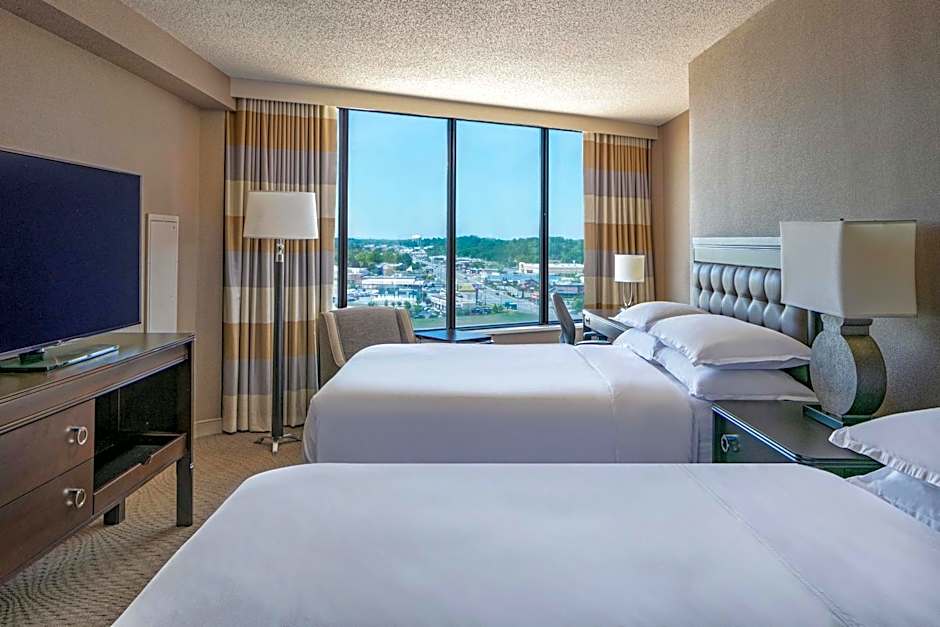 Sheraton Greensboro At Four Seasons