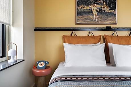 King Room with City View