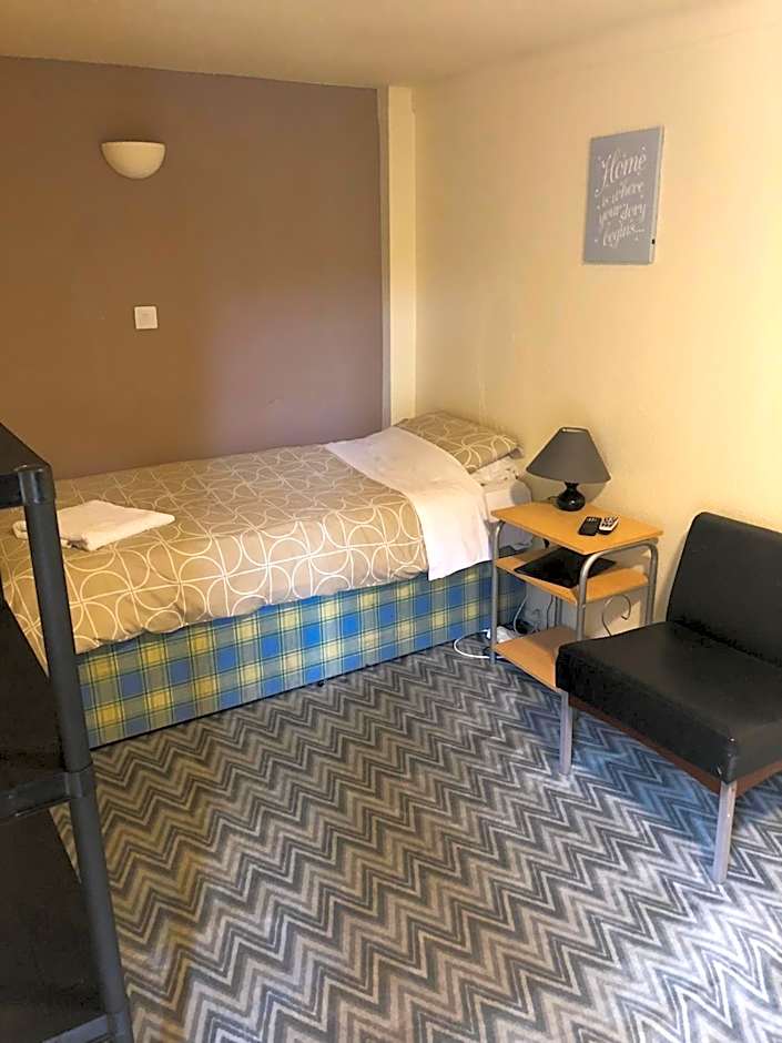 Charde Guest House
