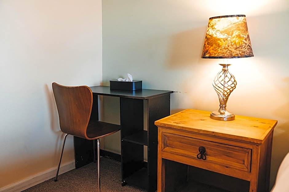 Salida Inn & Monarch Suites