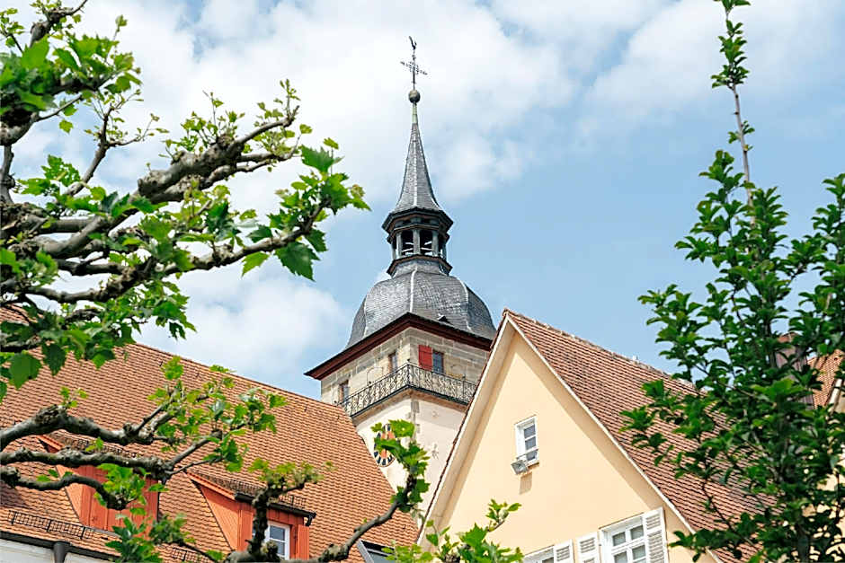 Friedrich von Schiller Hotel