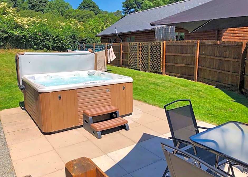 Heartsease Lodges