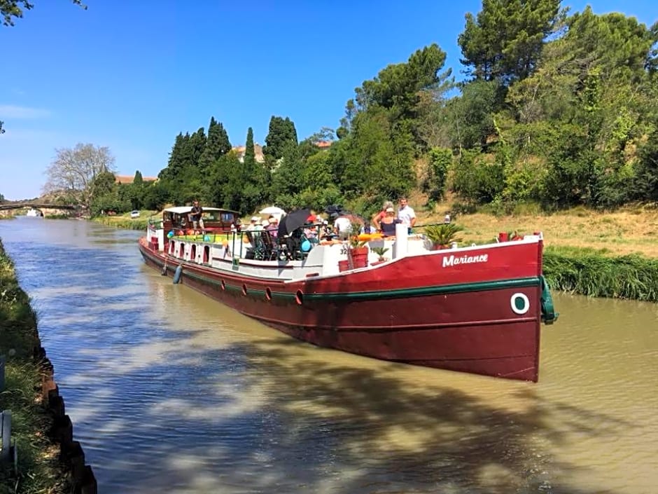 Bateau Mariance – Ginestas, NY