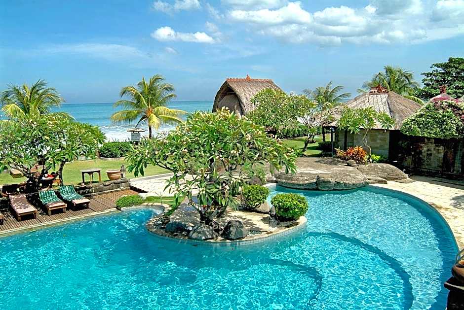 Grand Balisani Suites Hotel