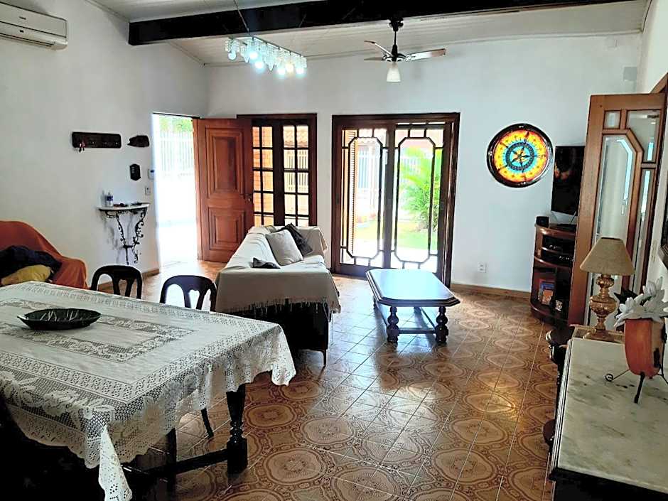 Casa ÍSIS de aluguel por temporada em Capão da Canoa com piscina