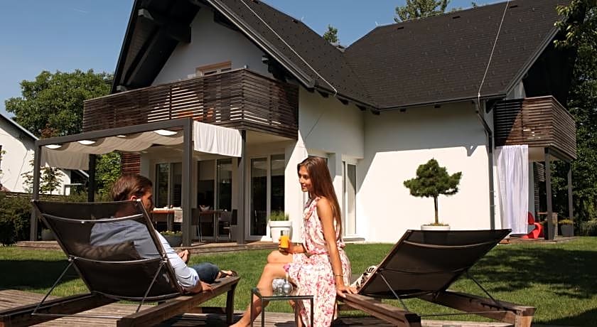 Boutique hotel - Sun House Banovci