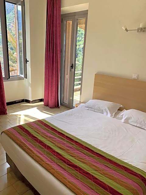 Hôtel Colombo- Porto Corse