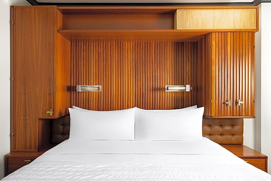 Le Meridien New York, Central Park