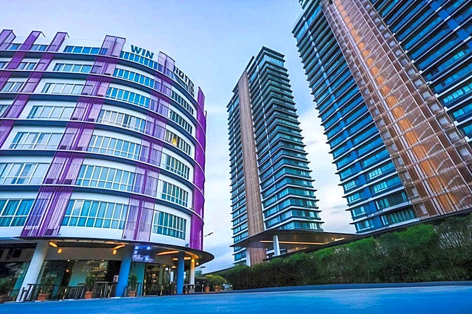 Win Hotel
