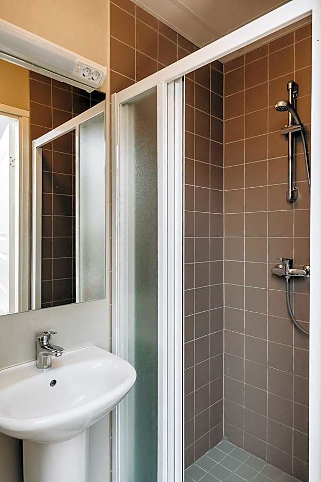 16eur - Fat Margaret's