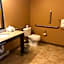 Quality Inn & Suites Minot North