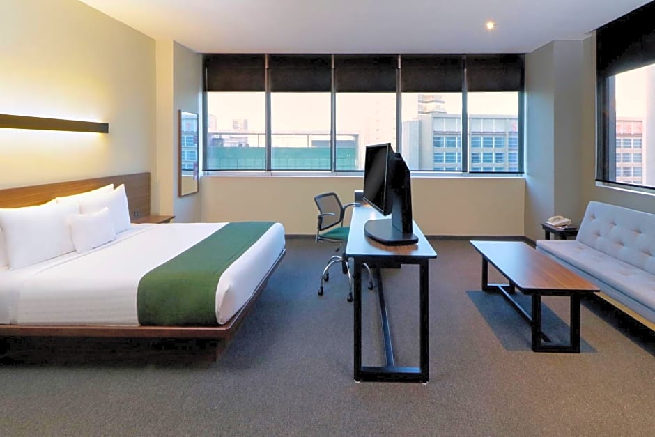 City Express Suites by Marriott Ciudad de México Santa Fe