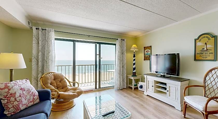 Marigot Beach Suites
