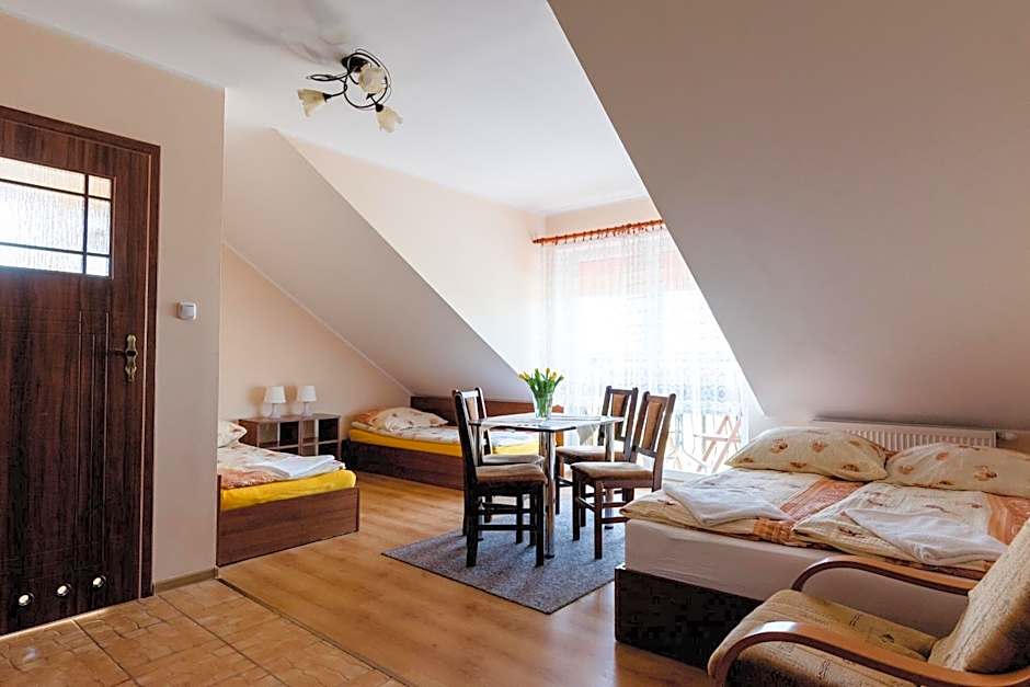 RAMZES-pokoje z balkonami,parking,Blisko do plaży Ustka