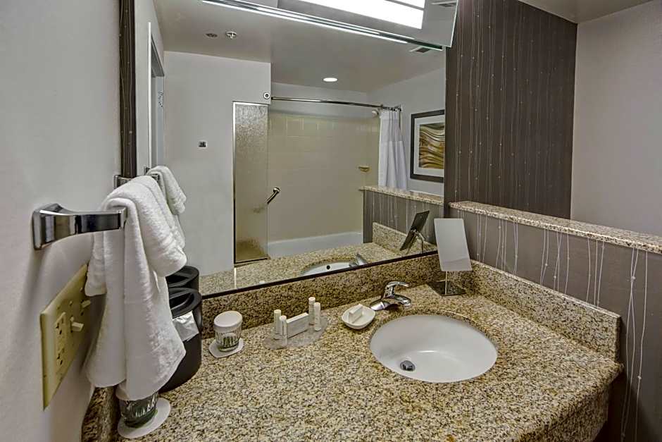 Courtyard by Marriott Memphis Southaven