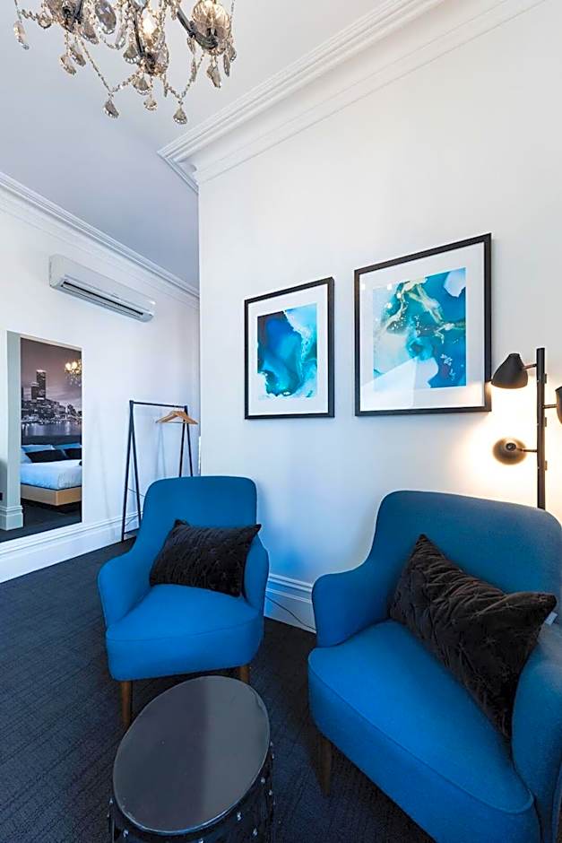 East Brunswick Hotel