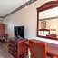 Studio City Court Yard Hotel