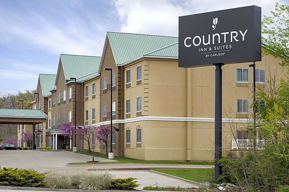 Country Inn & Suites by Radisson, Columbia, MO