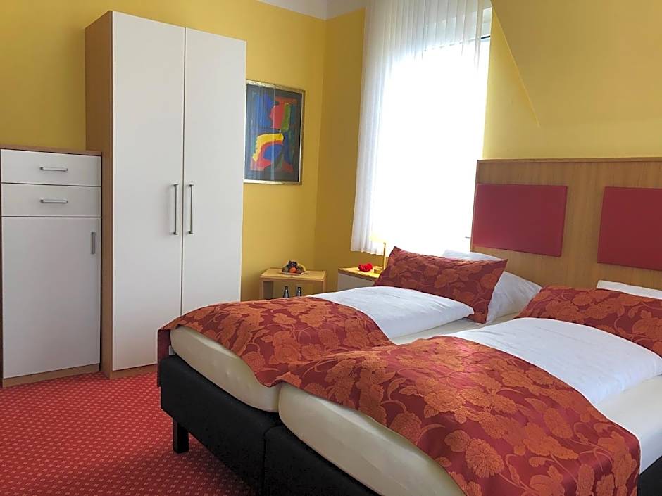 Hotel Pension Villa Holstein