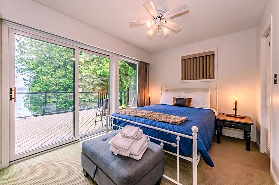 TGIF - Serene Waterfront Retreat