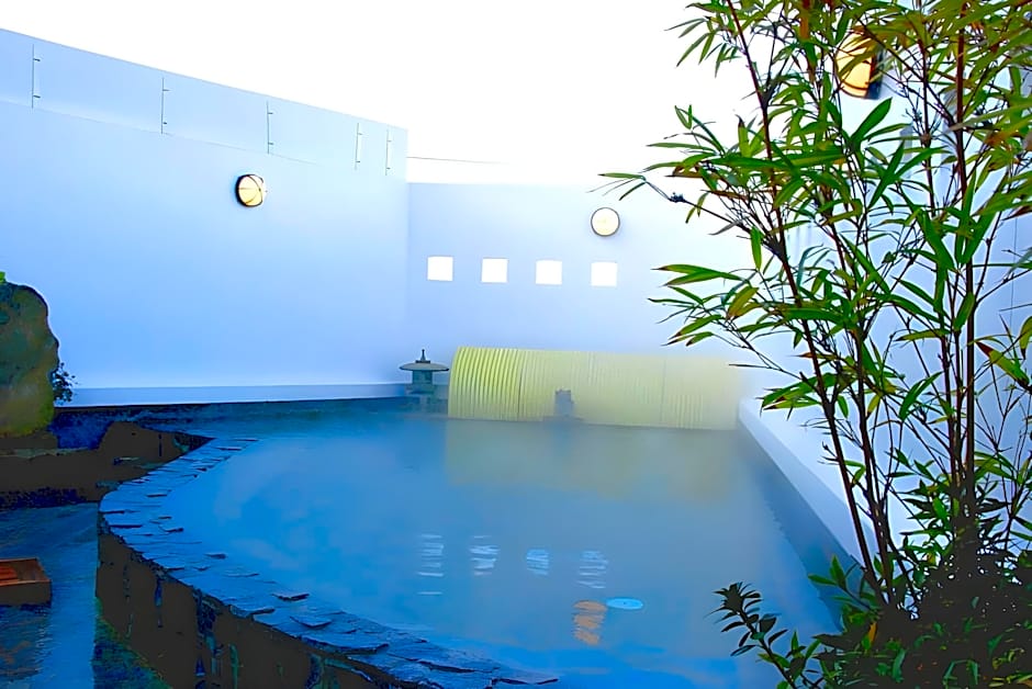 HOTEL　KAMO