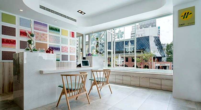 Shin Sei Bashi Hotel