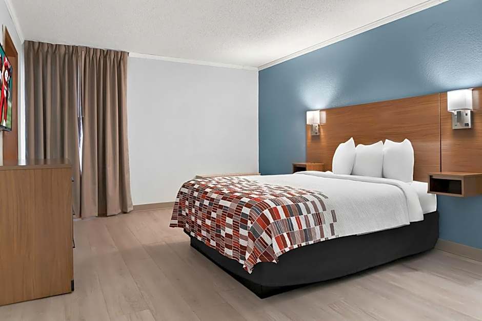 Red Roof Inn Auburn Hills