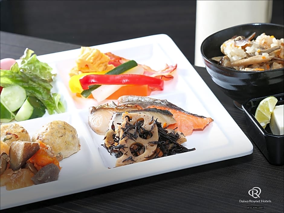 Daiwa Roynet Hotel Tokushima Ekimae