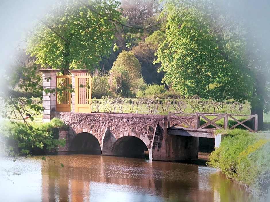 Logis Le Relais du Chapeau Rouge