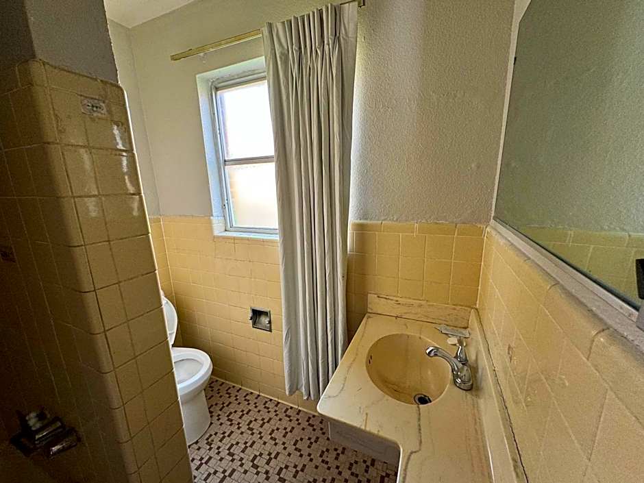 Travel Inn By OYO Danville US-29