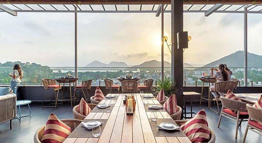 Parallel Hotel Udaipur, a member of Radisson Individuals