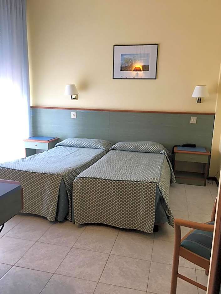 Photo 1 of 2 of Double or Twin Room with Balcony