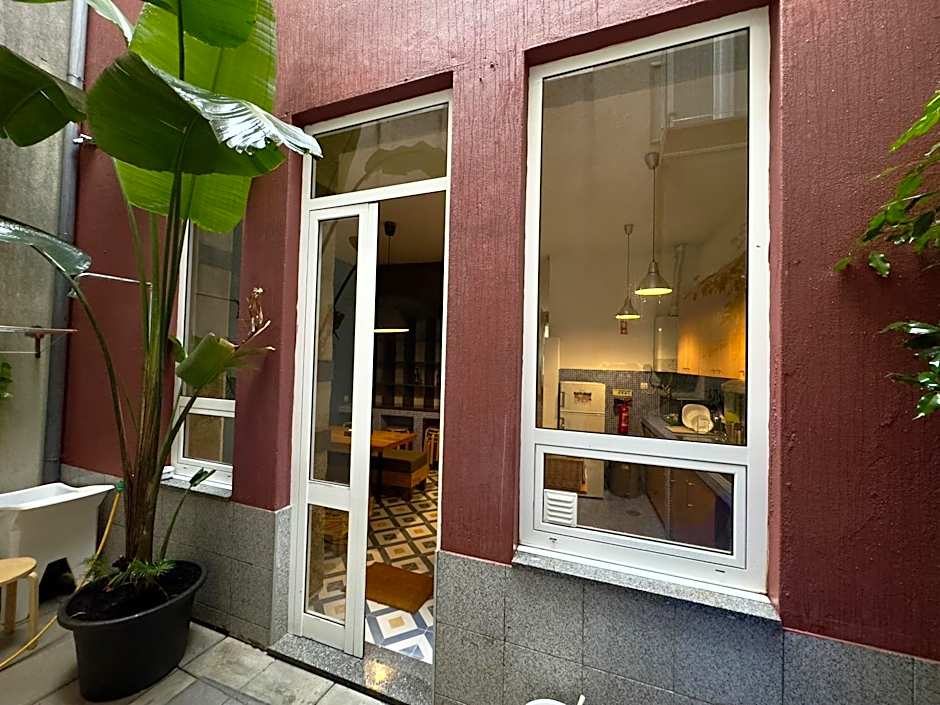 Sardines and Friends Hostel 04