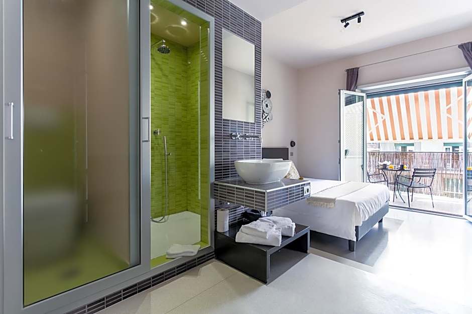Moai Home