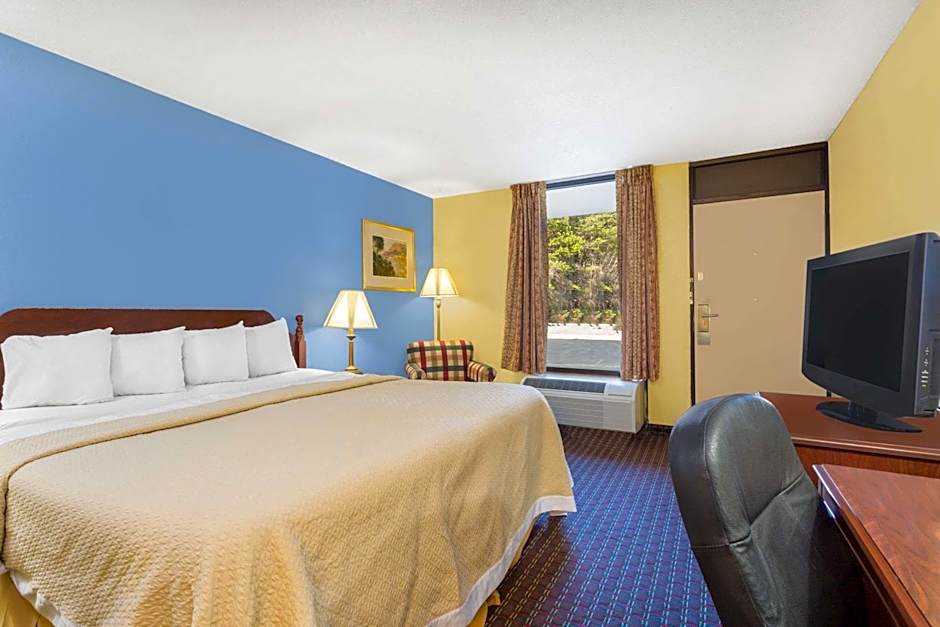 Days Inn by Wyndham Mocksville