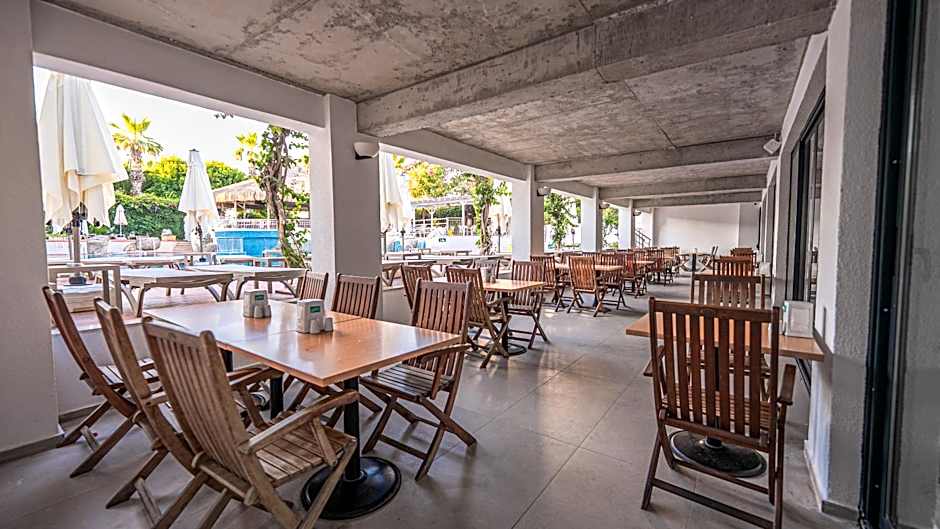 Begonville Hotel
