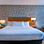 Home2 Suites By Hilton Sarasota I-75 Bee Ridge, FL