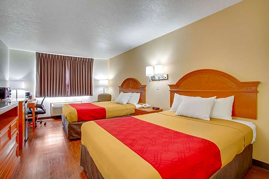 Econo Loge Inn & Suites Albuquerque East I-40 Eubank Exit