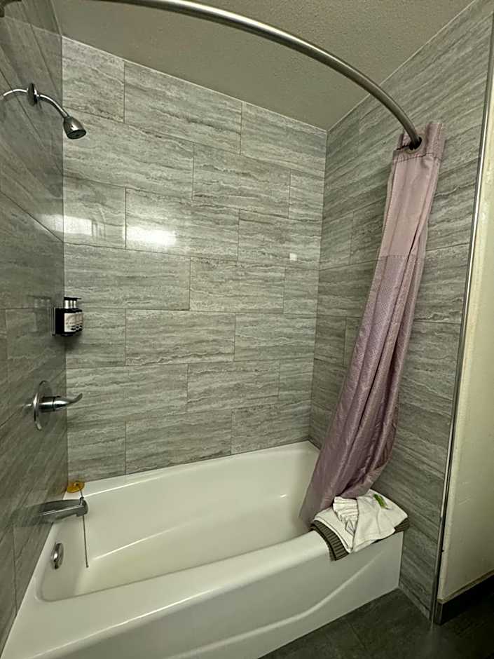 Fisherman's Cove Inn