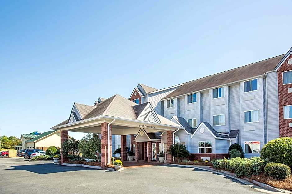 Microtel Inn & Suites By Wyndham Tifton