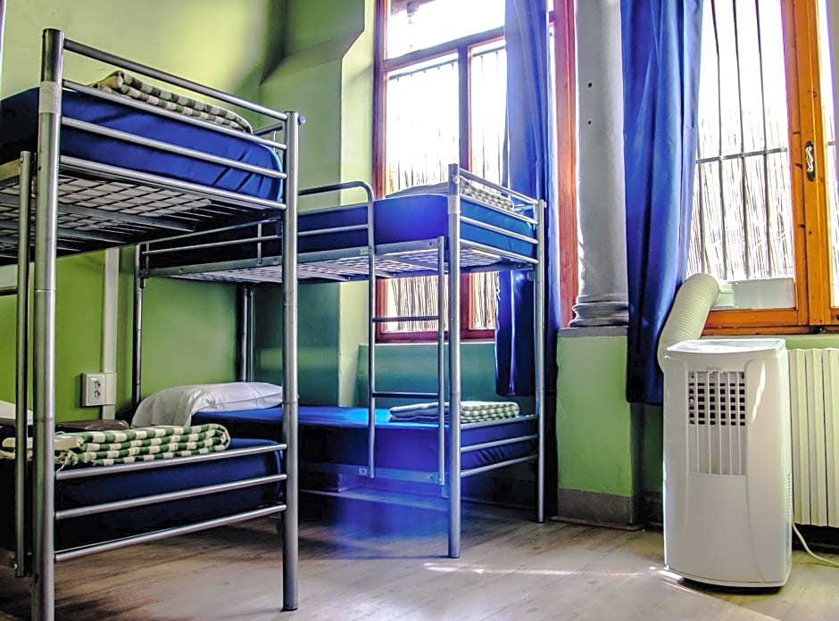 Hostel Santa Monaca