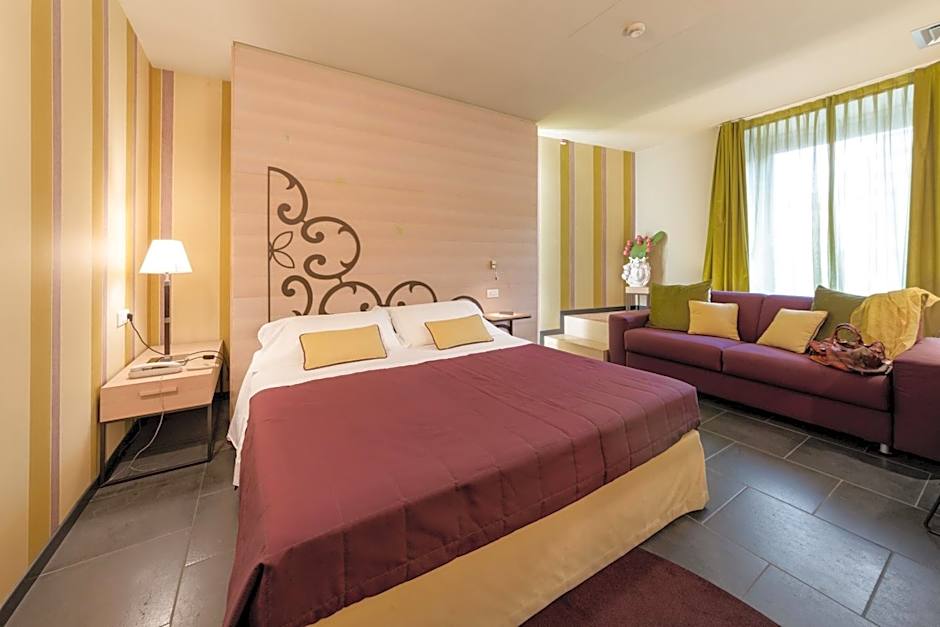El Homs Palace Hotel