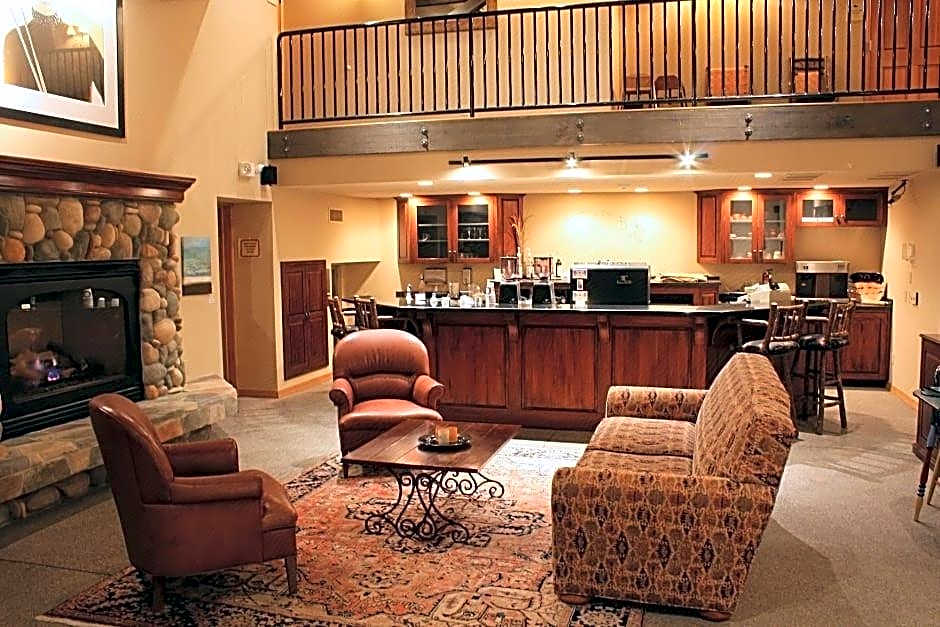 Mountain Lake Lodge