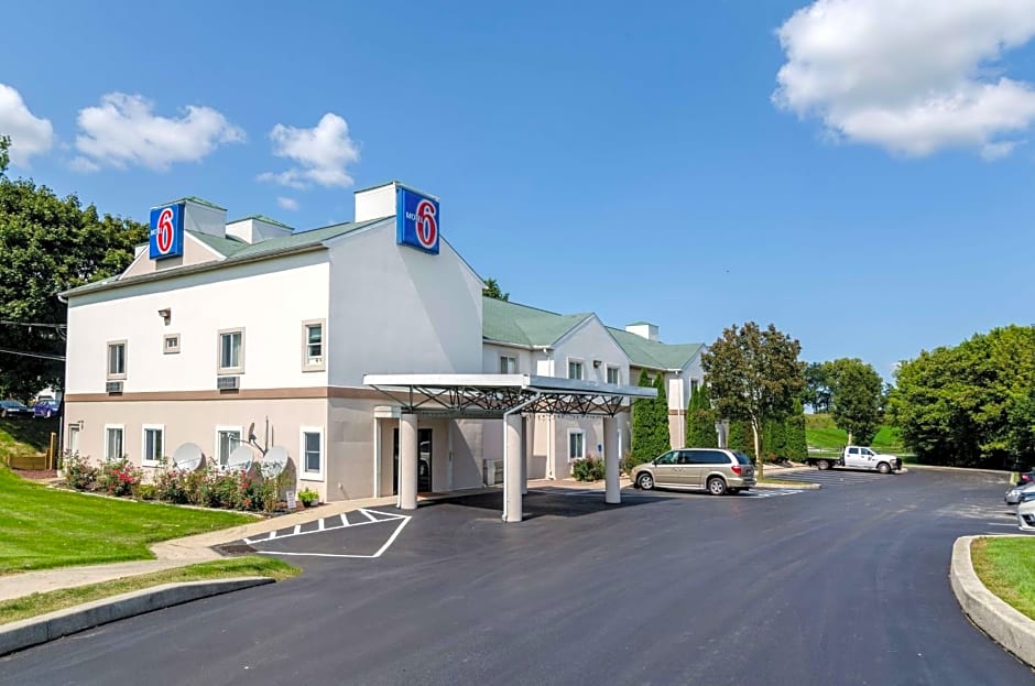 Motel 6-Gordonville, PA